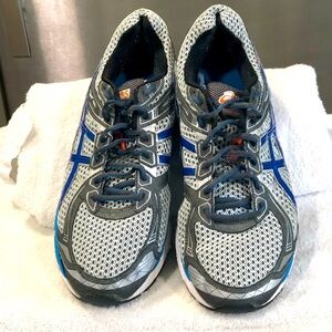 ASICS GT-2000 Gel Gray Mesh Sneakers